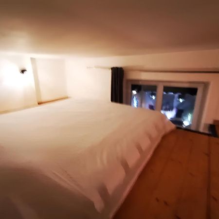 La Croisade-Studio-Hyper Centre Tassin- Suite 1 Экстерьер фото