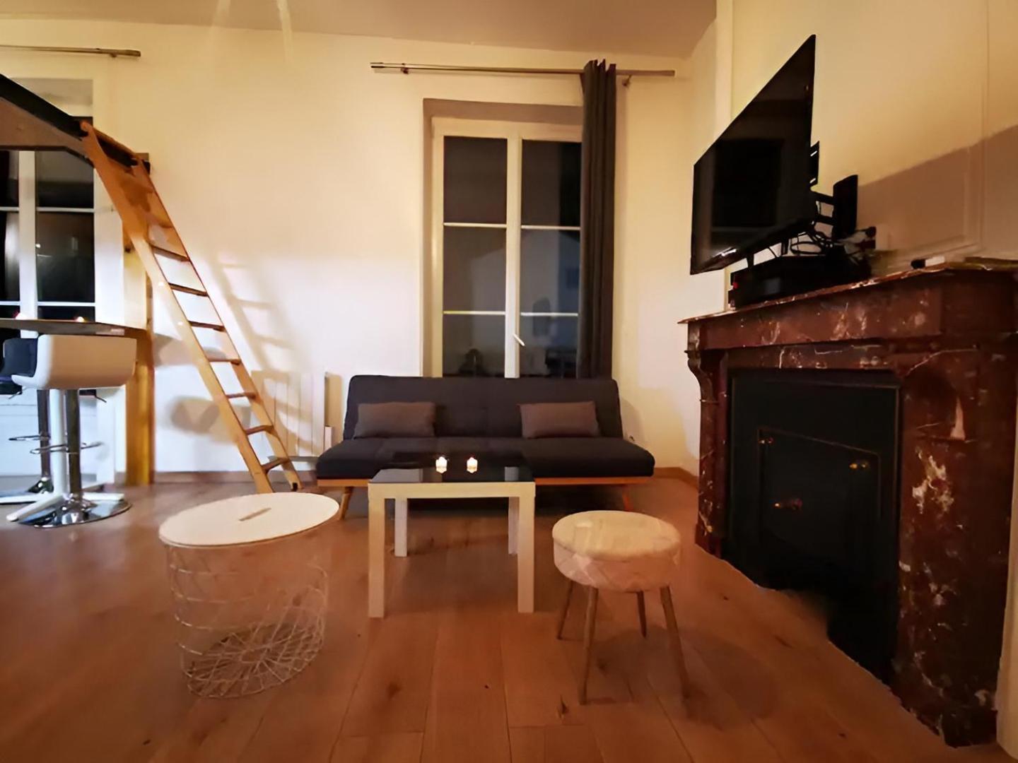 La Croisade-Studio-Hyper Centre Tassin- Suite 1 Экстерьер фото